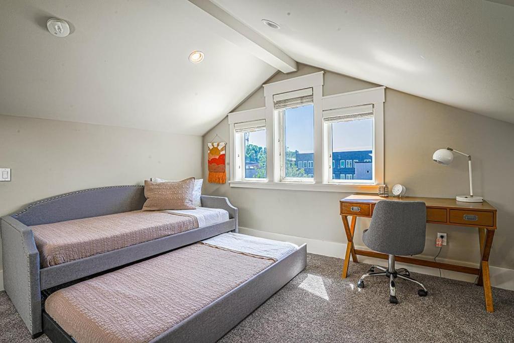 Exquisite Central Townhome With Spacious Loft And Gourmet Kitchen Seattle Ngoại thất bức ảnh