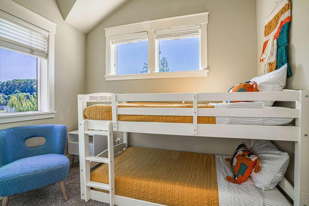 Exquisite Central Townhome With Spacious Loft And Gourmet Kitchen Seattle Ngoại thất bức ảnh
